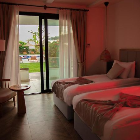 Palmonte Suites Hotel & Spa Karavas  Exterior photo