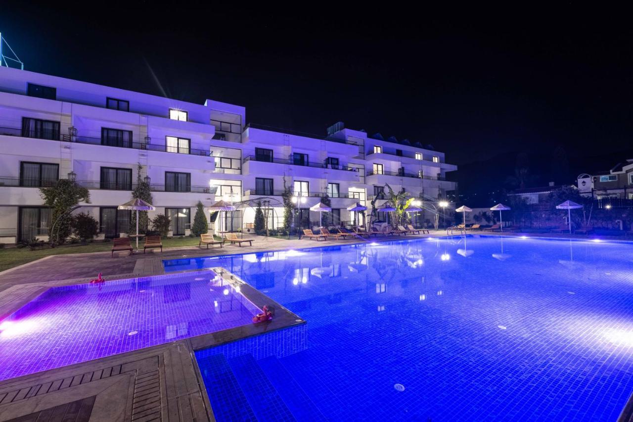 Palmonte Suites Hotel & Spa Karavas  Exterior photo