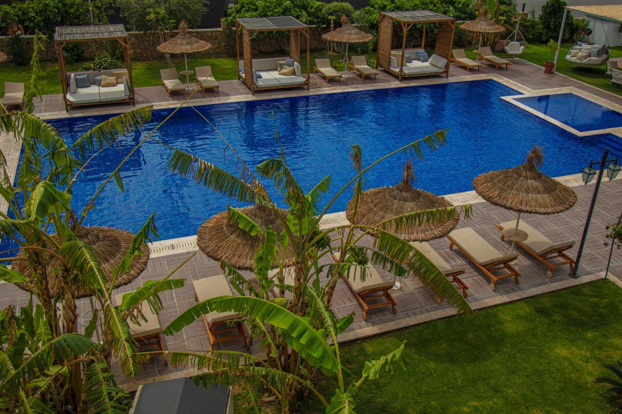Palmonte Suites Hotel & Spa Karavas  Exterior photo