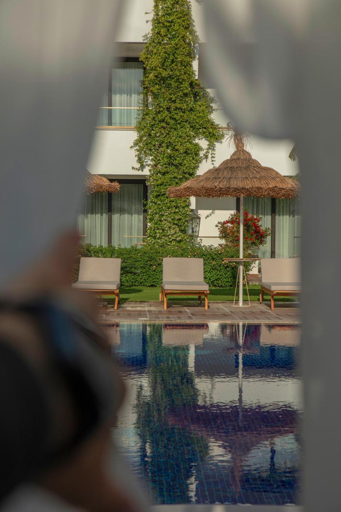 Palmonte Suites Hotel & Spa Karavas  Exterior photo